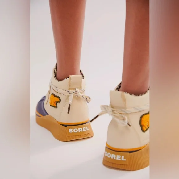 Sorel Out ‘N About Plus Duck Boots Waterproof Sneaker - Picture 5 of 7